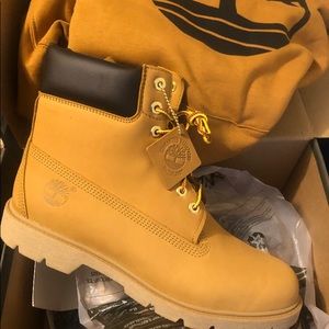 Brand New Timberland Boots and Hoodie
